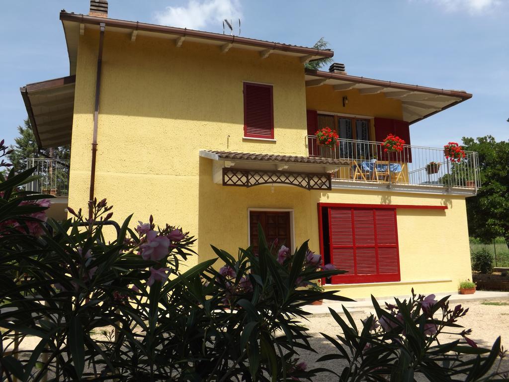 B&B Il Pizzagiallo Massa Martana Eksteriør bilde